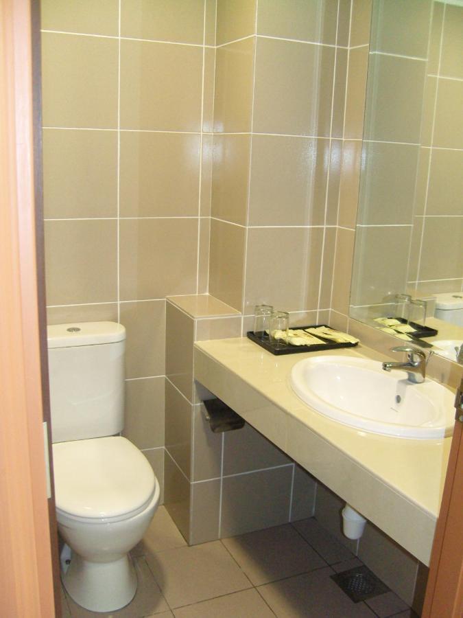 Hotel Orient ジョホールバル エクステリア 写真